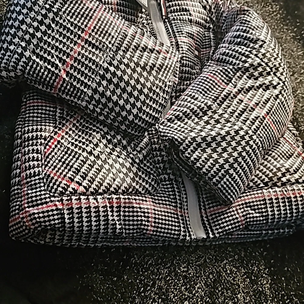 Jacket - Picture 4 of 4